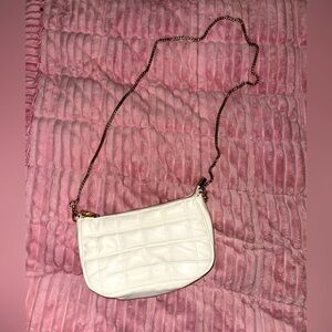 Forever 21 White Quilted Crossbody Shoulder Bag with Gold Chain Strap